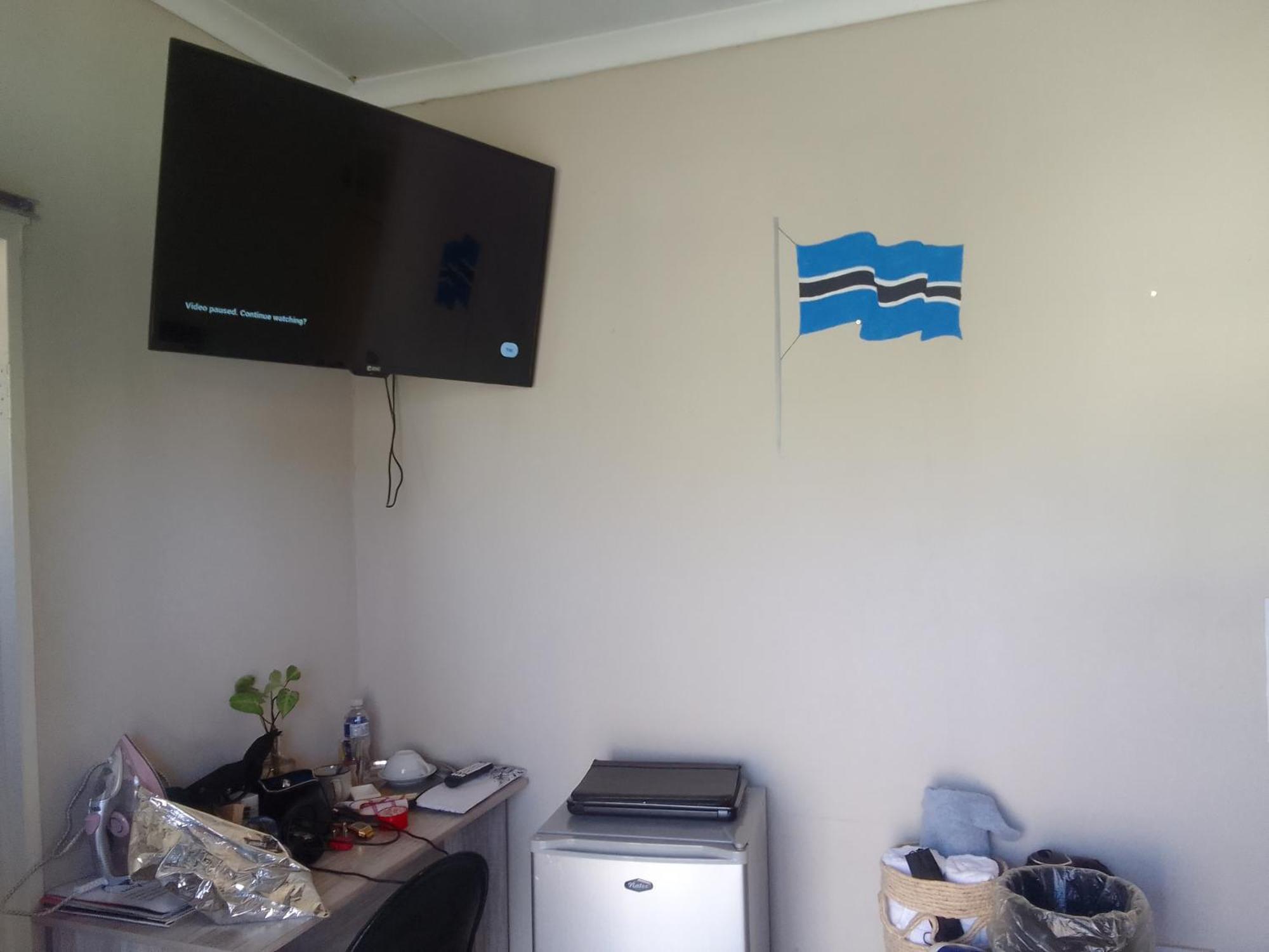 Birdville Bnb Guest House Gaborone Ngoại thất bức ảnh